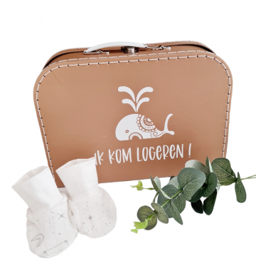 Baby koffertje  kraam cadeau unisex baby geschenkset 109